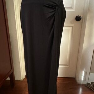 NIC + ZOE Chic Black Maxi Skirt with Flowing Silhouette